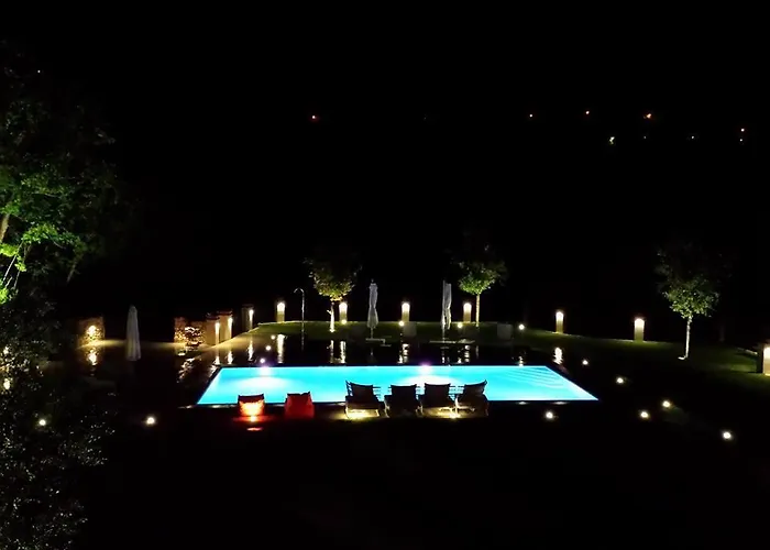 坦奴塔特斯坦罗萨酒店 * Pescosansonesco