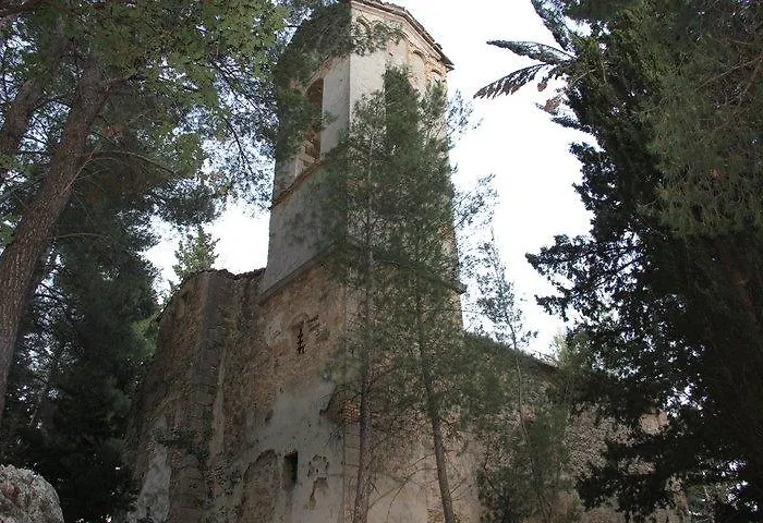 坦奴塔特斯坦罗萨酒店