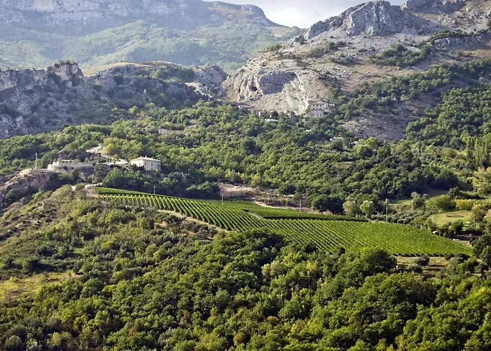 坦奴塔特斯坦罗萨酒店 农家乐